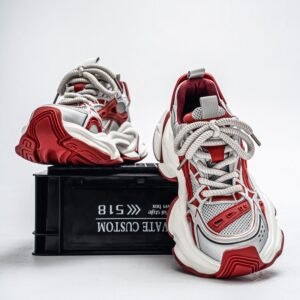 Fashion Comfortable Sneakers with Safe Interior and Non-slip Sole