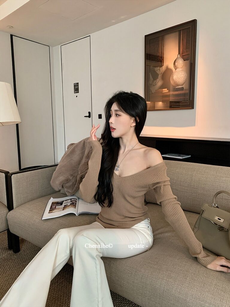 Tricolor V-Neck Sweater
