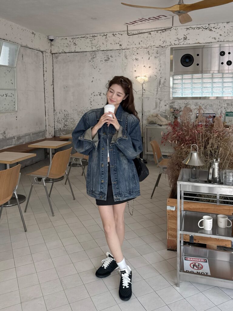 Korean Retro Denim Jacket with Shoulder Pads