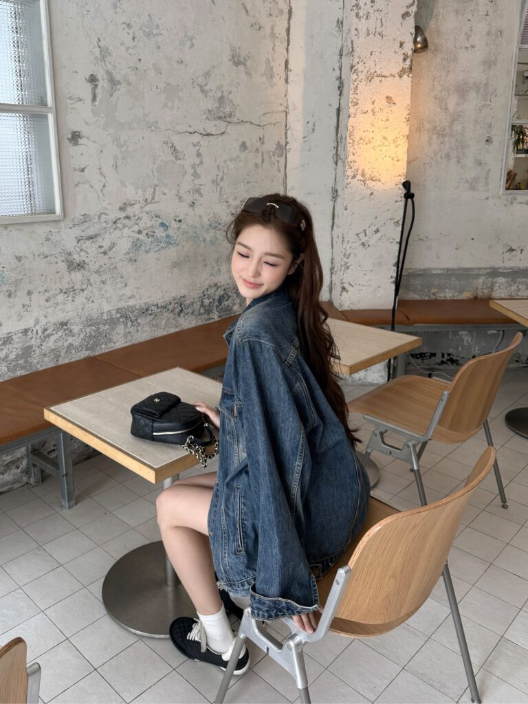 Korean Retro Denim Jacket with Shoulder Pads